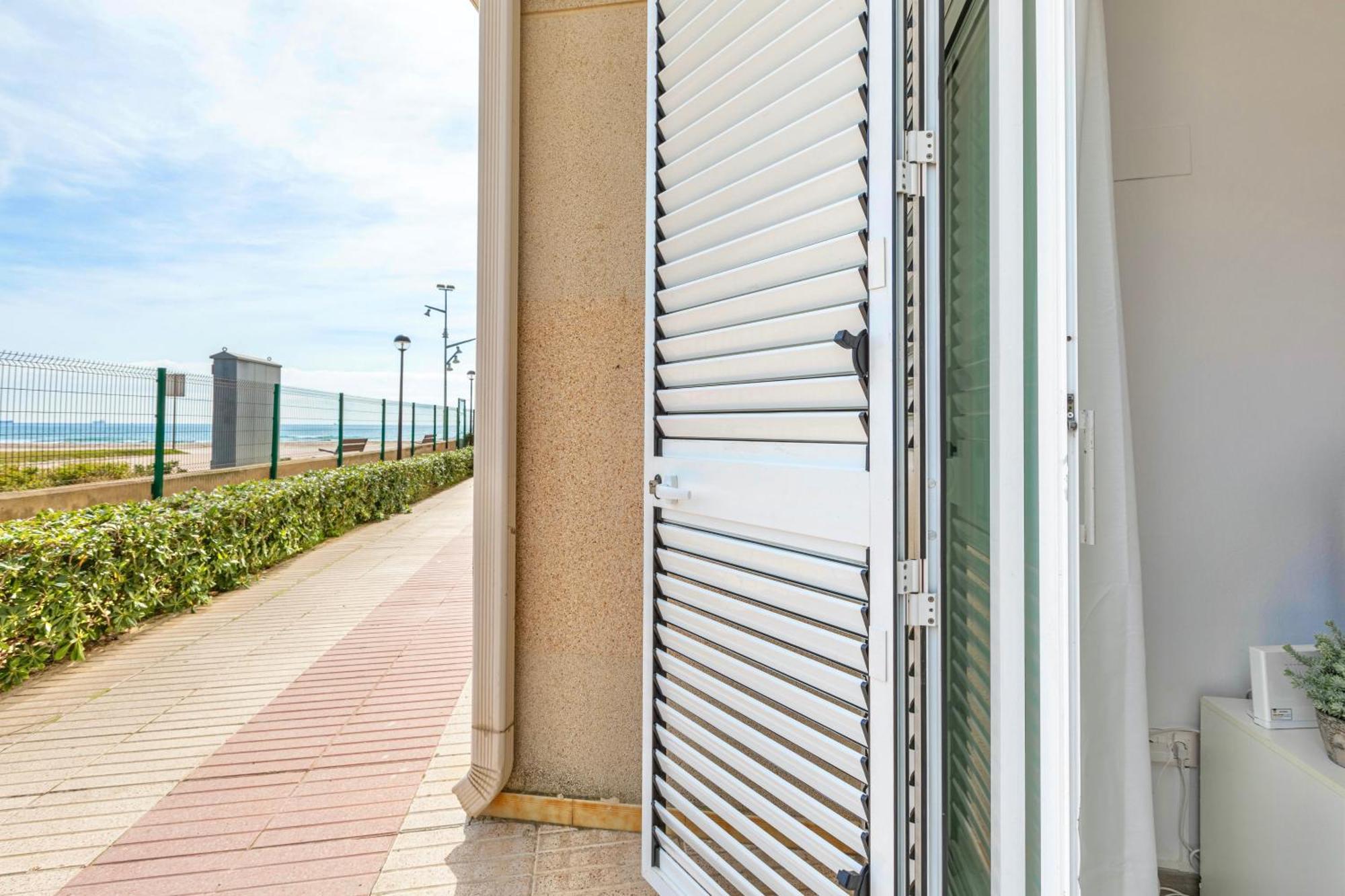 Mediterranean Way - Paradis Playa Apartment ลาปีเนดา ภายนอก รูปภาพ